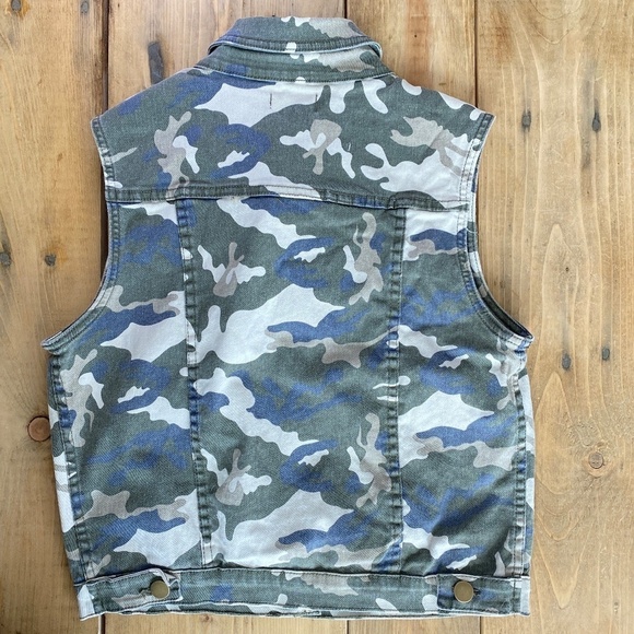Easel‎ Los Angeles Camo Denim Vest Jacket Camouflage M - Picture 4 of 5